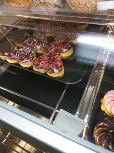 Coffee Shop «Yum Yum Donuts», reviews and photos, 15900 Pioneer Blvd, Norwalk, CA 90650, USA