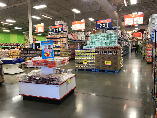 Grocery Store «El Super», reviews and photos, 4421 University Ave, San Diego, CA 92105, USA