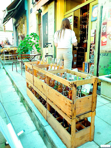 Magasin La Place aux Herbes Forcalquier