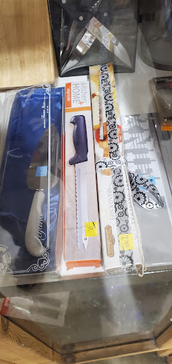 Thrift Store «Island Thrift», reviews and photos, 1800 NY-112, Medford, NY 11763, USA