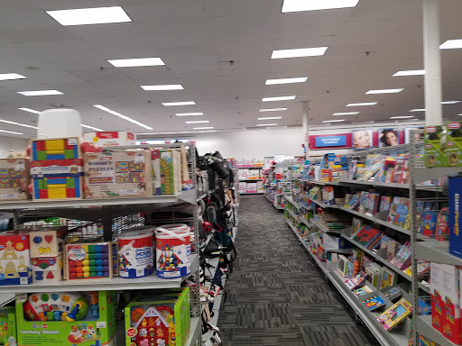 Clothing Store «Burlington Coat Factory», reviews and photos, 705 Granite St, Braintree, MA 02184, USA