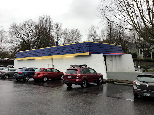 1909 W Burnside St, Portland, OR 97209, USA