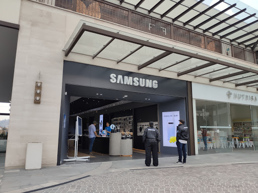 Samsung Store | Town Square Metepec