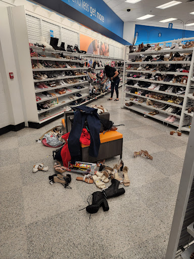 Clothing Store «Ross Dress for Less», reviews and photos, 2015 Sebastopol Rd, Santa Rosa, CA 95407, USA