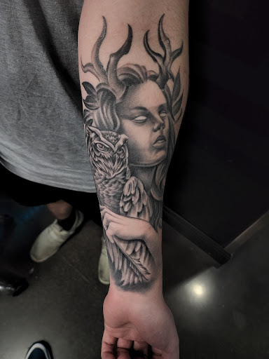 Explore medusa tattoo ideas small, creative tattoo ideas in Brentwood, available at Eleven Mag Tattoo