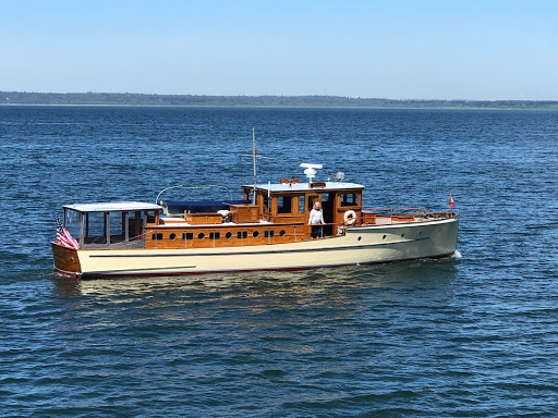 Paint Store «GEORGE KIRBY JR PAINT CO», reviews and photos, 163 Mt Vernon St, New Bedford, MA 02740, USA