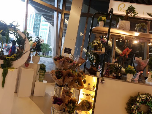 Florist «Flowers By Pouparina», reviews and photos, 1868 W Flagler St, Miami, FL 33135, USA