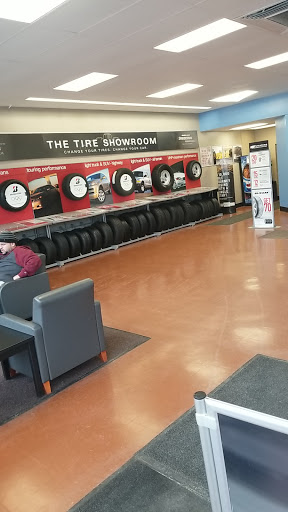Tire Shop «Firestone Complete Auto Care», reviews and photos, 700 Farmington Ave, Bristol, CT 06010, USA