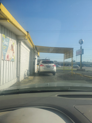 Donut Shop «6th Street Donut», reviews and photos, 1002 W 6th St, Irving, TX 75060, USA