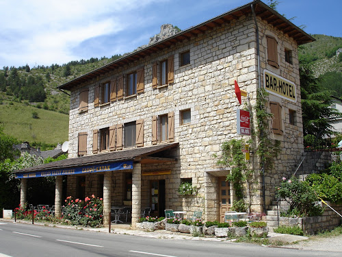 hôtels Relais Saint-Pierre - Bar, Hôtel et location de Canoë Kayak Gorges du Tarn Causses