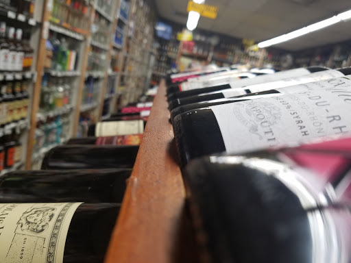 Wine Store «Riverdale Liquors wine Factory», reviews and photos, 207 W 231st St, Bronx, NY 10463, USA
