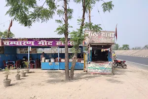Lal Dhaba and champaran meet house image