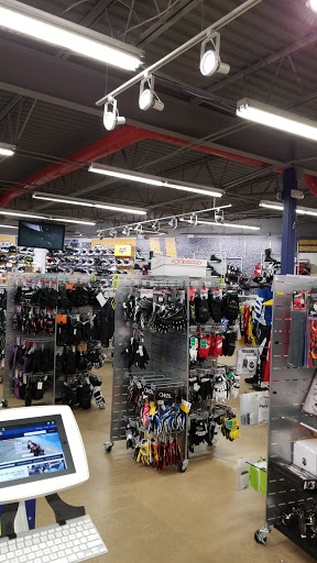 Motorcycle Parts Store «Cycle Gear», reviews and photos, 1424 Airport Fwy, Bedford, TX 76022, USA