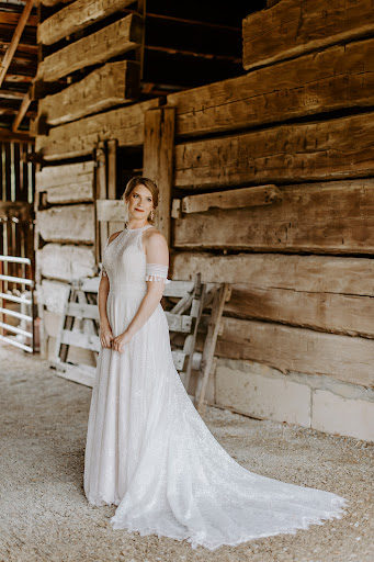 Wedding Venue «Whippoorwill Hill», reviews and photos, 1780 E Rayletown Rd, Bloomington, IN 47401, USA