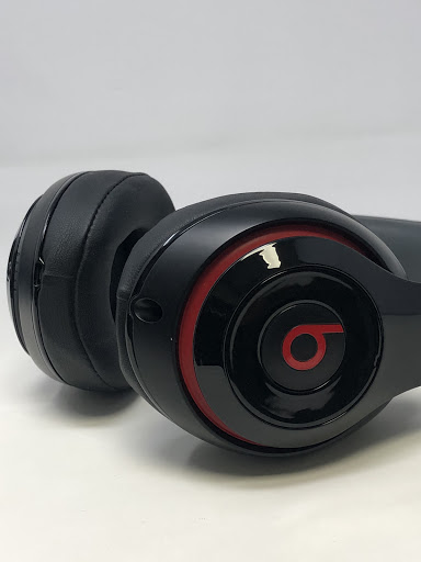 Pawn Shop «Hollywood Pawn Shop & Jewelry», reviews and photos, 3700 San Fernando Rd, Glendale, CA 91204, USA