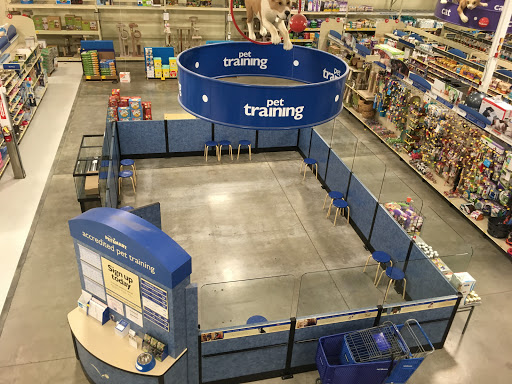 Pet Supply Store «PetSmart», reviews and photos, 6807 W Canal Dr, Kennewick, WA 99336, USA