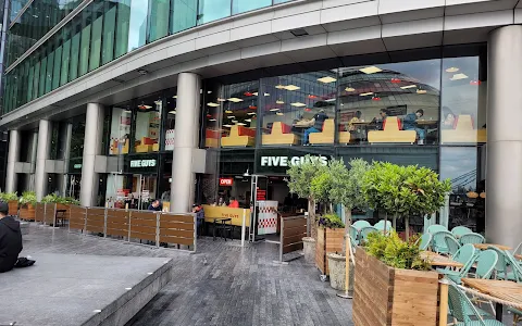 Five Guys Tower Bridge image