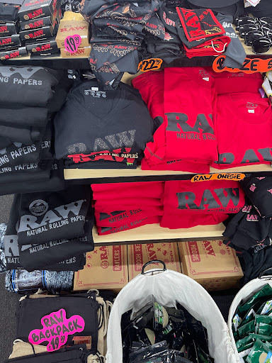 Tobacco Shop «Blaze Smoke Shop», reviews and photos, 300 W Cocoa Beach Causeway, Cocoa Beach, FL 32931, USA