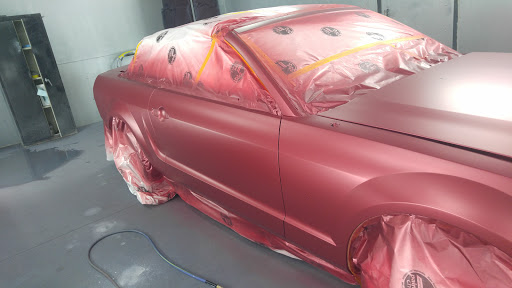 Auto Body Shop «Burton Paint & Body Shop», reviews and photos, 10401 Knotty Pine Ln, Glen Allen, VA 23059, USA