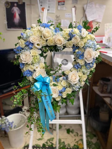 Florist «The Village Flower Shop», reviews and photos, 132 S Addison St, Bensenville, IL 60106, USA