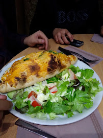 Calzone du Pizzeria Restaurant L'Adagio à Grenoble - n°6