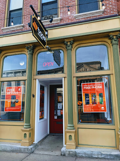 Cell Phone Store «Boost Mobile Cellutions- Marysville», reviews and photos, 109 S Main St, Marysville, OH 43040, USA