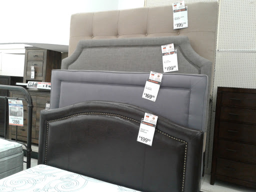 Discount Store «Big Lots», reviews and photos, 5640 Dixie Hwy, Waterford Twp, MI 48329, USA