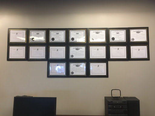 Bankruptcy Attorney «Peter Francis Geraci Law L.L.C.», reviews and photos