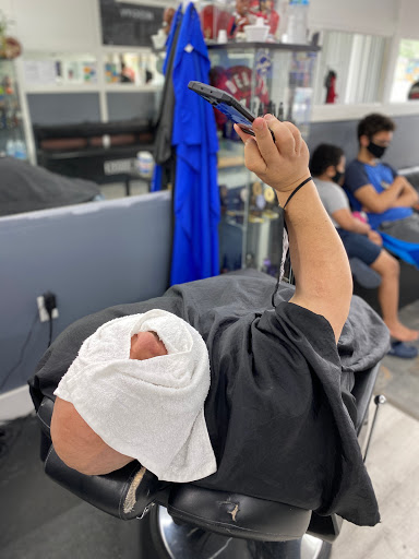 Barber Shop «His City Barber Shop», reviews and photos, 9151 Taft St, Pembroke Pines, FL 33024, USA