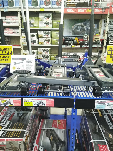 Hardware Store «Harbor Freight Tools», reviews and photos, 11969 Jefferson Ave #B, Newport News, VA 23606, USA