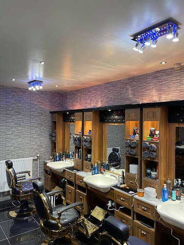 Reviews of Divine Barbers & Beauty Hair in Nottingham - Barber shop