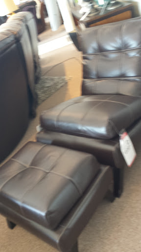 Furniture Store «Value City Furniture», reviews and photos, 1000 Hylan Dr #206, Rochester, NY 14623, USA