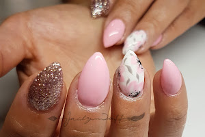 Pinky Promise Nail Studio