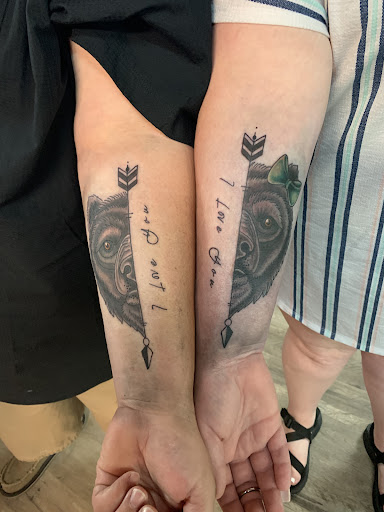 Tattoo Shop «Tit 4 Tat», reviews and photos, 2304 W Fairfield Dr, Pensacola, FL 32505, USA