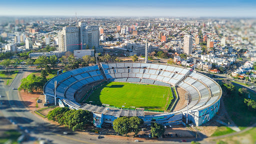 Places to practice athletics in Montevideo