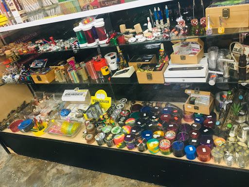 Tobacco Shop «Windy Smoke Shop», reviews and photos, 4815 E Main St #14, Mesa, AZ 85205, USA