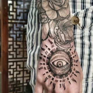 Body Piercing Shop «Utopia Tattoo & Body Piercing», reviews and photos, 885 Lincoln Way, Auburn, CA 95603, USA