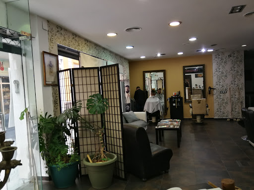 Peluquería B30 en Sevilla, Sevilla
