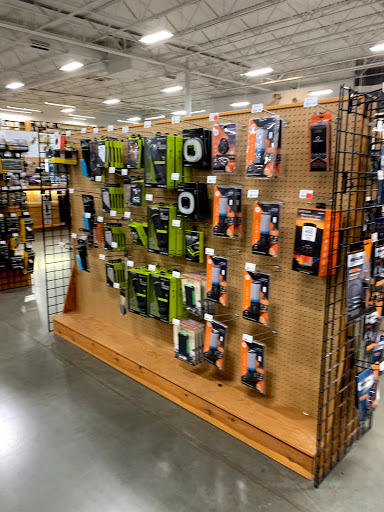 Sportsmans Warehouse image