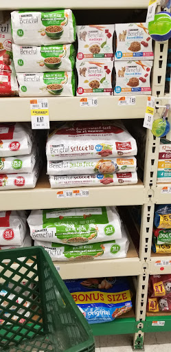 Pet Supply Store «Pet Supplies Plus», reviews and photos, 500 S St W, Raynham, MA 02767, USA