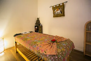 Longlife Thai Massage image