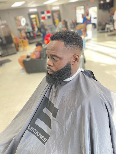 Barber Shop «Chacabana Barber Shop», reviews and photos, 5002 Eisenhauer Rd, San Antonio, TX 78218, USA