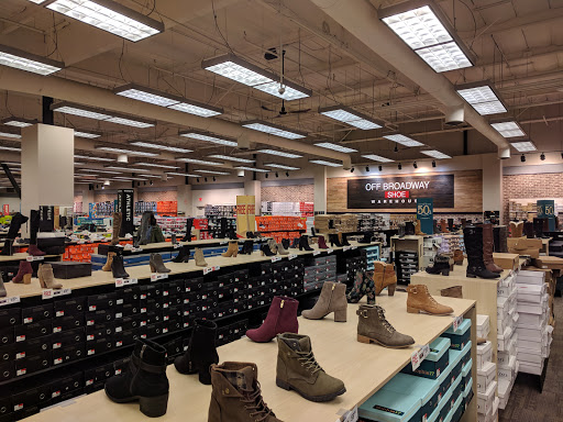 Shoe Store «Off Broadway Shoe Warehouse», reviews and photos, 13400 Jamboree Rd, Irvine, CA 92602, USA