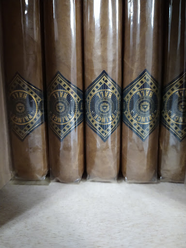 Tobacco Shop «Blanco Cigar Company Inc», reviews and photos, 6399 142nd Ave N, Clearwater, FL 33760, USA