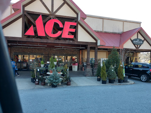 Hardware Store «Carolina Ace Hardware and Garden Center», reviews and photos, 911 Greenville Hwy, Hendersonville, NC 28792, USA