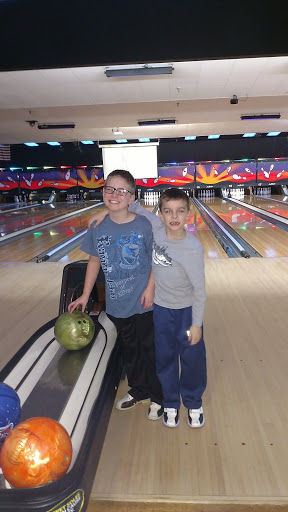 Bowling Alley «AMF Lincoln Lanes», reviews and photos, 3485 Lake Michigan Dr NW, Grand Rapids, MI 49534, USA