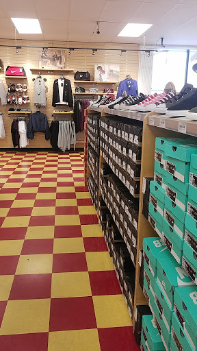 Shoe Store «WSS», reviews and photos, 6250 Atlantic Ave, Bell, CA 90201, USA