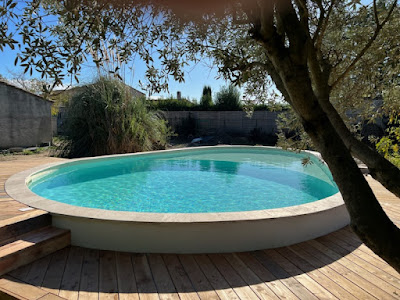 Eau BN Piscines/ PVC armé à Aubagne