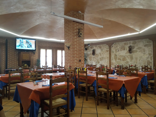 Información y opiniones sobre Restaurante El Parque de Cuéllar