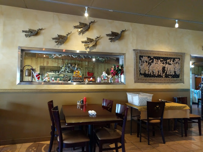 Discover X Gluten-Free Restaurants in Palm Springs: A Guide to Spencer&#039;s Restaurant and Peppers Thai Palm Springs